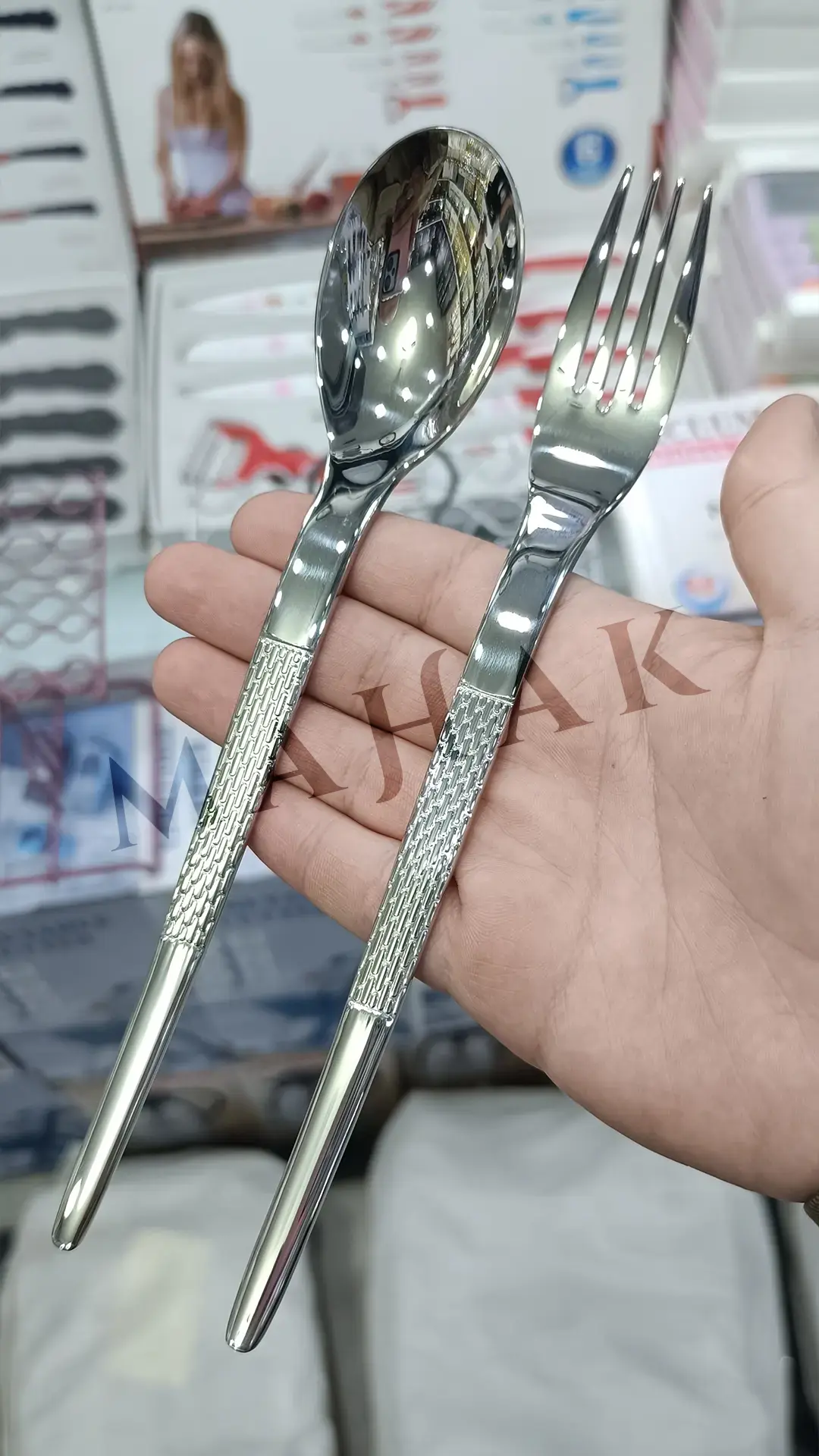 سرویس قاشق چنگال یونیک اصل آلمان 24 نفره هارمونی نقره ای براق (1) سرویس قاشق چنگال یونیک اصل آلمان 24 نفره 120 پارچه مدل هارمونی نقره ای براق