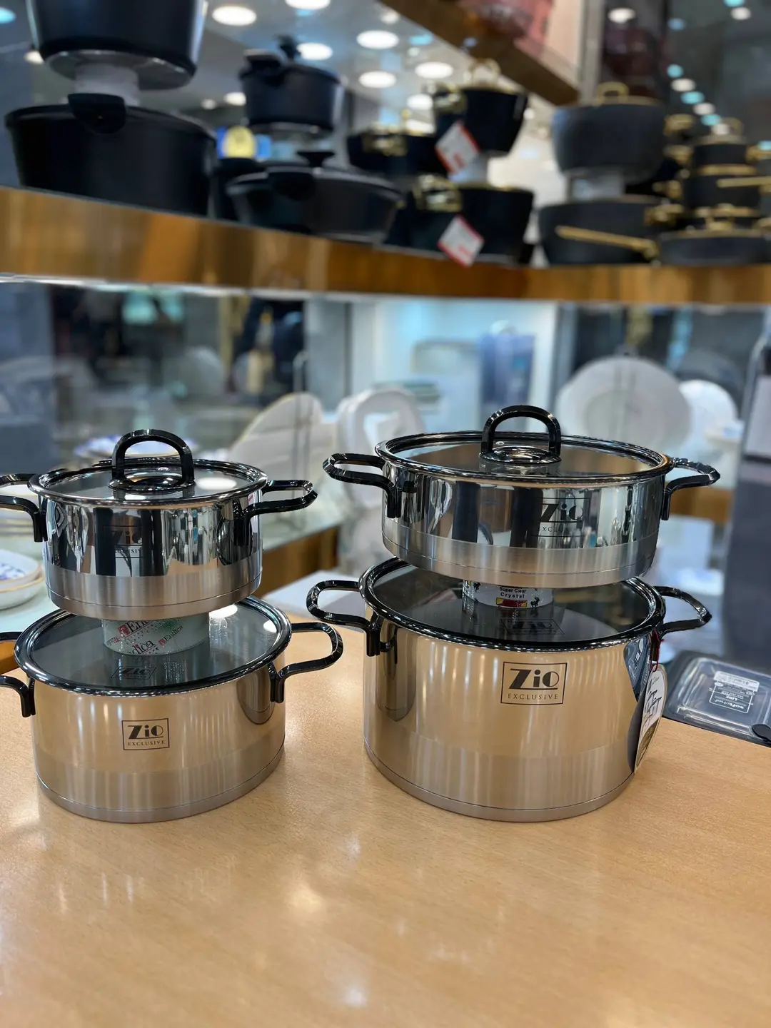 سرویس قابلمه 8 پارچه استیل زیو (1) سرویس قابلمه 8 پارچه استیل زیو