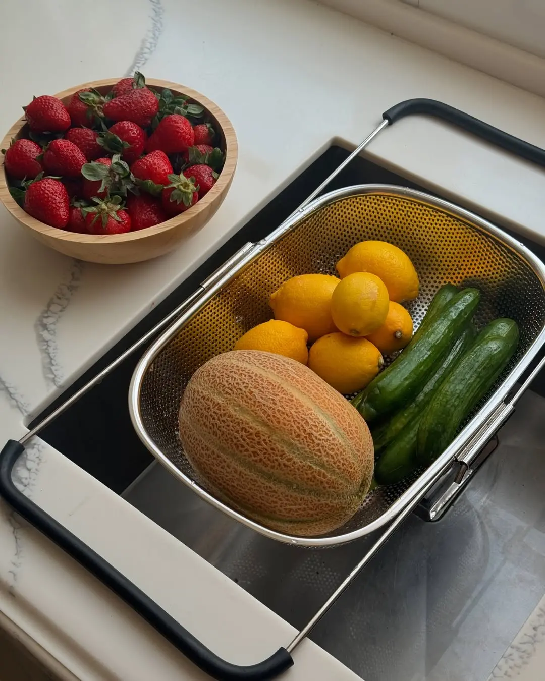 آبکش تاشو استیل کنار سینکی (1) آبکش تاشو استیل کنار سینکی