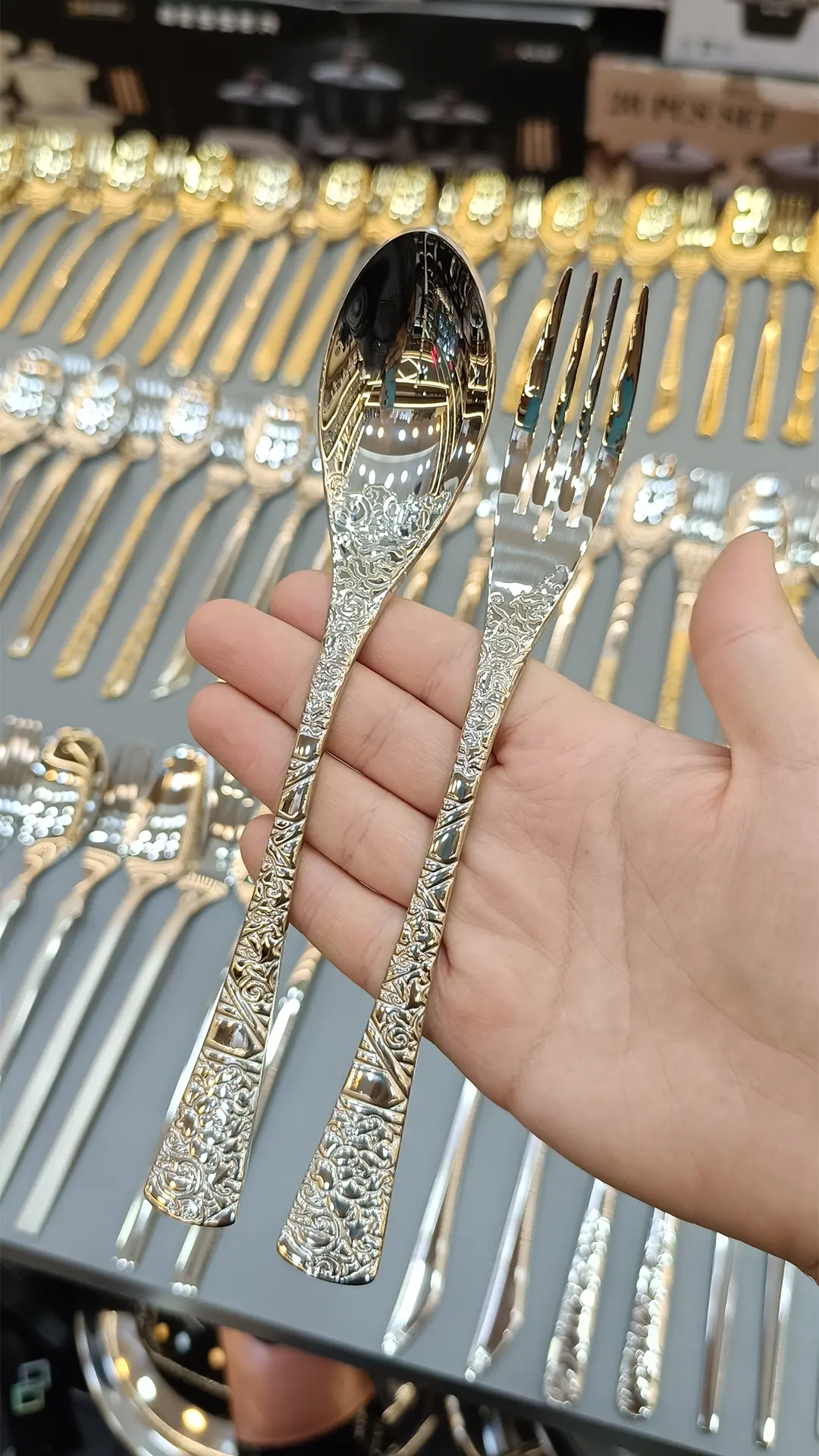 سرویس قاشق چنگال 36 نفره 175 پارچه سرویس قاشق چنگال 36 نفره 175 پارچه